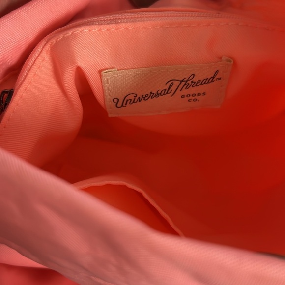 Universal Threads Neon Peach Crossbody Bag - Picture 4 of 4